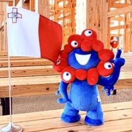 Myakmyak and Maltese Flag
