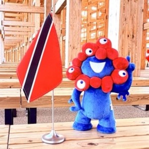 Myakmyak and Trinidad and Tobago flag