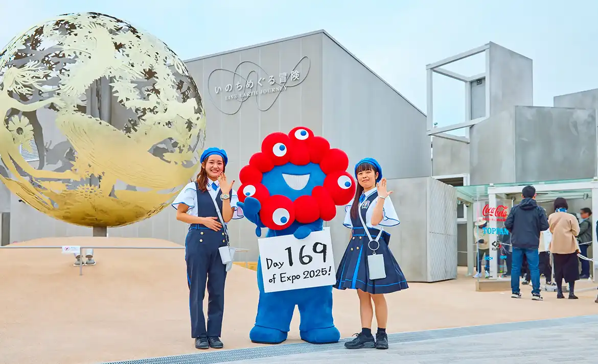 BANDAI NAMCO ルービックキューブ 宇宙テーマ いのちめぐる冒険 万博