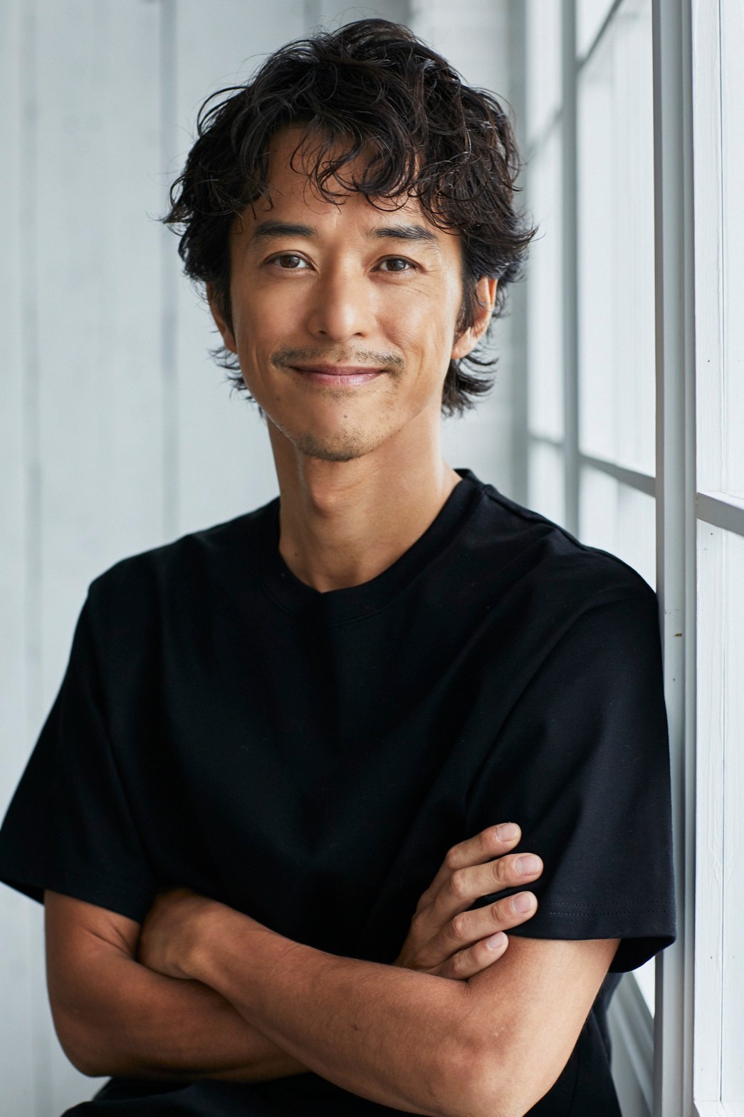 小橋 賢児 氏